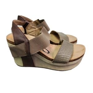OTBT Bushnell Sandals Womens US 7M Taupe Brown Leather Wedge Ankle Strap Slip On